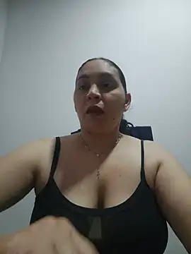 MirandaSoto online show from May 16, 2026, 4:20 am