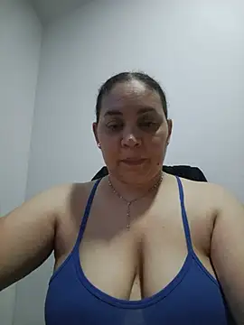 MirandaSoto online show from May 22, 2026, 3:13 am