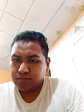 Snapshot of R1ch_Daddy chatting on June 2, 2026, 2:52 pm R1ch Daddy online show from June 2, 2026, 2:52 pm