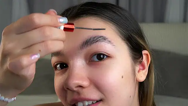 Snapshot of VeronaAppleberry chatting on December 2, 2025, 11:04 am VeronaAppleberry online show from December 2, 2025, 11:04 am