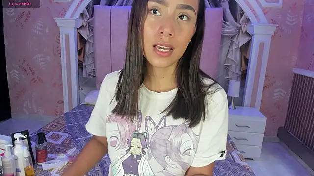 sheyla sweet18 online show from February 8, 2025, 2:49 pm