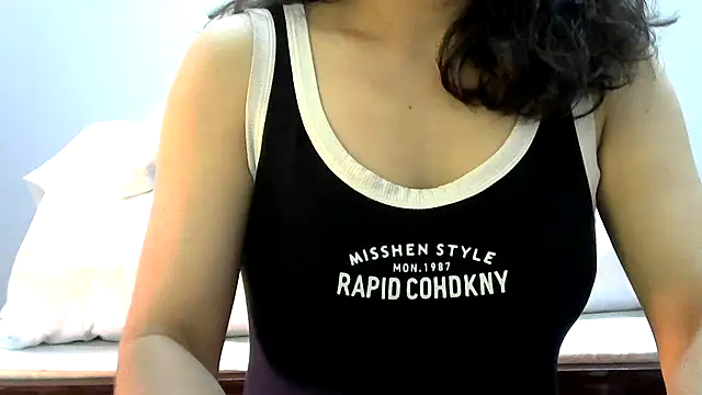 Snapshot of phuljhadi chatting on January 11, 2026, 7:24 am phuljhadi online show from January 11, 2026, 7:24 am