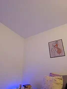 VictoriaEvaans  online show from October 1, 2025, 10:16 pm