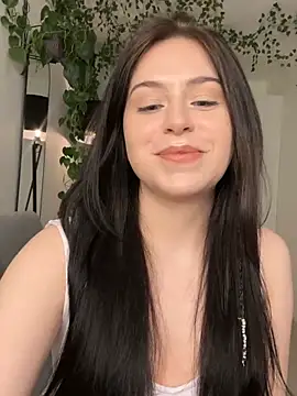  SweetCandyy online show from January 18, 2025, 8:09 pm