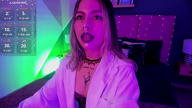 delilah fix online show from November 16, 2025, 5:13 am