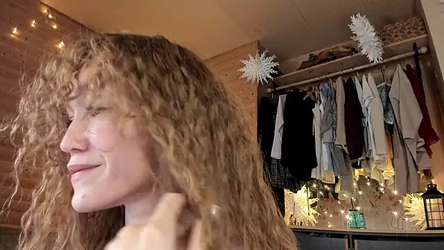 such juicee online show from January 26, 2025, 3:25 pm