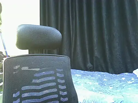 Snapshot of Horny-slut_ chatting on October 23, 2025, 3:55 pm Horny-slut  online show from October 23, 2025, 3:55 pm