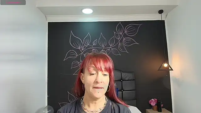 Snapshot of NatashaMason_ chatting on November 3, 2025, 11:55 am NatashaMason online show from November 3, 2025, 11:55 am