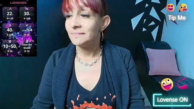 Snapshot of NatashaMason_ chatting on November 6, 2025, 11:55 am NatashaMason online show from November 6, 2025, 11:55 am