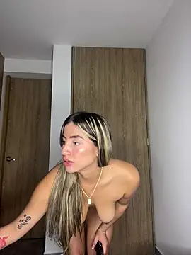 Issabela G1 online show from December 31, 2024, 8:15 am