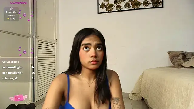 Snapshot of julieta_aguilar1 chatting on January 16, 2025, 7:20 pm julieta aguilar1 online show from January 16, 2025, 7:20 pm