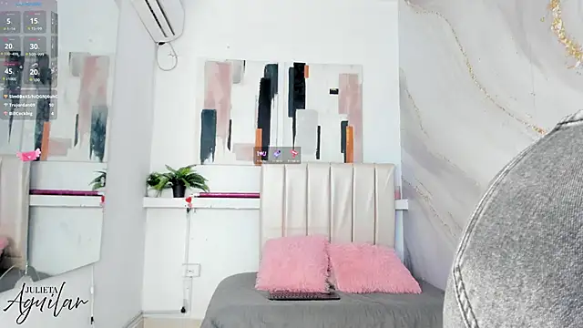 Snapshot of julieta_aguilar1 chatting on November 22, 2025, 6:51 pm julieta aguilar1 online show from November 22, 2025, 6:51 pm