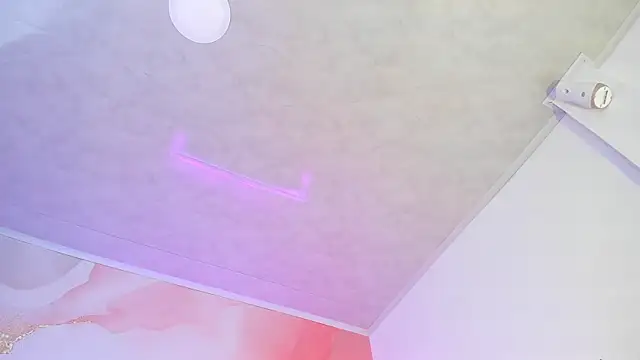 Snapshot of Bella__sweet chatting on December 21, 2024, 6:55 pm Bella sweet online show from December 21, 2024, 6:55 pm