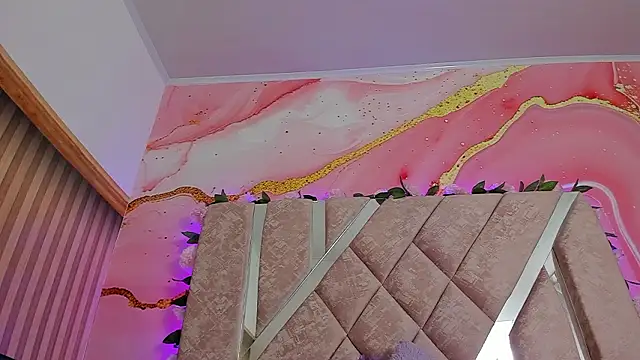 Snapshot of Bella__sweet chatting on February 12, 2026, 10:54 am Bella sweet online show from February 12, 2026, 10:54 am