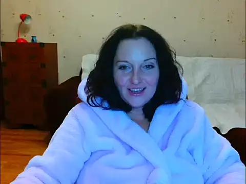 Alice3694 online show from February 19, 2025, 6:21 pm