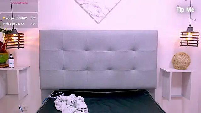 Snapshot of Cheelsea_ chatting on January 15, 2025, 2:35 pm Cheelsea  online show from January 15, 2025, 2:35 pm