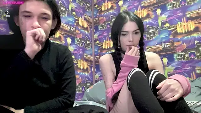 Snapshot of SIBBLlnGraypac chatting on December 24, 2024, 11:38 am SIBBLlnGraypac online show from December 24, 2024, 11:38 am