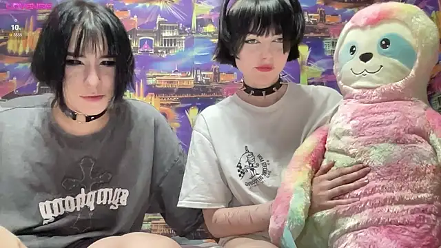 Snapshot of SIBBLlnGraypac chatting on February 4, 2025, 9:10 pm SIBBLlnGraypac online show from February 4, 2025, 9:10 pm