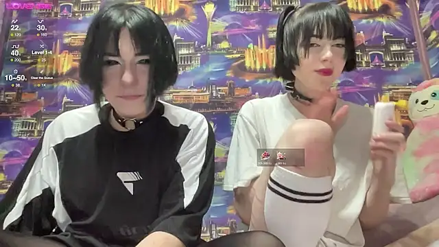 Snapshot of SIBBLlnGraypac chatting on February 5, 2025, 6:15 pm SIBBLlnGraypac online show from February 5, 2025, 6:15 pm