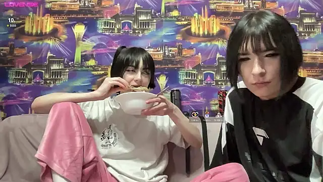 Snapshot of SIBBLlnGraypac chatting on February 7, 2025, 9:15 pm SIBBLlnGraypac online show from February 7, 2025, 9:15 pm