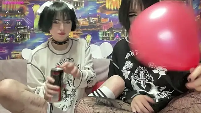 Snapshot of SIBBLlnGraypac chatting on February 14, 2025, 7:23 pm SIBBLlnGraypac online show from February 14, 2025, 7:23 pm