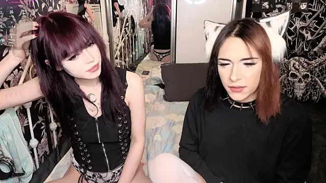 Snapshot of SIBBLlnGraypac chatting on November 9, 2025, 10:41 pm SIBBLlnGraypac online show from November 9, 2025, 10:41 pm