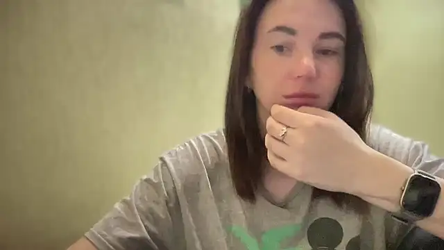 Snapshot of EvilDemon94 chatting on March 18, 2025, 5:41 am EvilDemon94 online show from March 18, 2025, 5:41 am