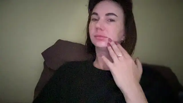 Snapshot of EvilDemon94 chatting on November 12, 2025, 5:52 am EvilDemon94 online show from November 12, 2025, 5:52 am