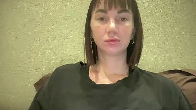 Snapshot of EvilDemon94 chatting on December 5, 2025, 9:40 am EvilDemon94 online show from December 5, 2025, 9:40 am