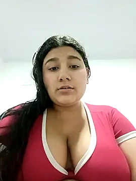 Snapshot of sarati_rado chatting on May 5, 2026, 12:29 am sarati rado online show from May 5, 2026, 12:29 am