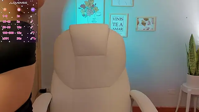 Elena Ruiz online show from January 31, 2025, 7:08 pm