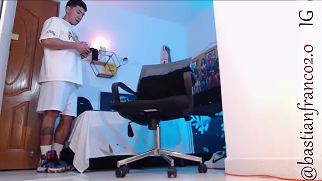 marc ginale online show from December 22, 2024, 12:39 am