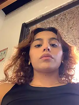 Snapshot of Katee_Jones chatting on January 19, 2025, 8:30 pm Katee Jones online show from January 19, 2025, 8:30 pm