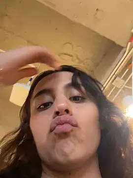 Snapshot of Katee_Jones chatting on February 4, 2025, 9:41 pm Katee Jones online show from February 4, 2025, 9:41 pm