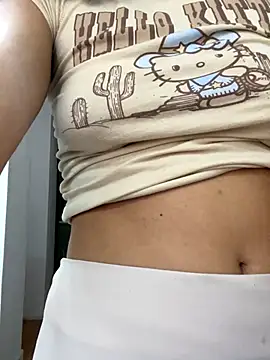 Snapshot of Katee_Jones chatting on September 24, 2025, 9:07 pm Katee Jones online show from September 24, 2025, 9:07 pm