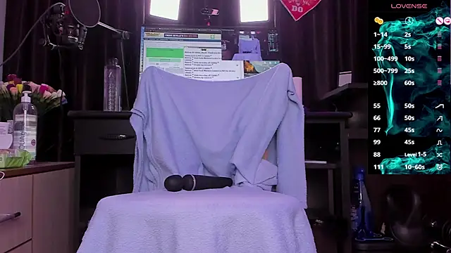 Snapshot of Raissa_sky26 chatting on December 28, 2024, 3:04 am Raissa sky26 online show from December 28, 2024, 3:04 am