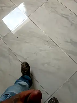 Snapshot of MorenoTatu chatting on April 10, 2026, 3:06 pm MorenoTatu online show from April 10, 2026, 3:06 pm