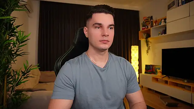 Snapshot of billypassion chatting on February 14, 2025, 5:30 am billypassion online show from February 14, 2025, 5:30 am