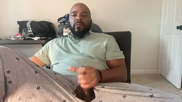 Snapshot of Bbcfun44 chatting on November 21, 2025, 10:41 pm Bbcfun44 online show from November 21, 2025, 10:41 pm