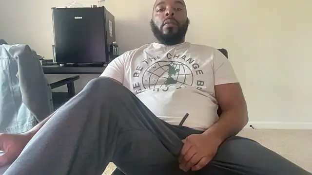 Snapshot of Bbcfun44 chatting on December 2, 2025, 9:54 pm Bbcfun44 online show from December 2, 2025, 9:54 pm