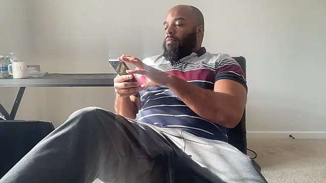 Snapshot of Bbcfun44 chatting on January 13, 2026, 4:56 pm Bbcfun44 online show from January 13, 2026, 4:56 pm