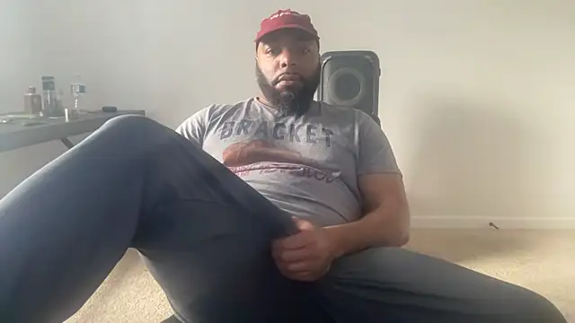 Snapshot of Bbcfun44 chatting on February 20, 2026, 2:17 pm Bbcfun44 online show from February 20, 2026, 2:17 pm