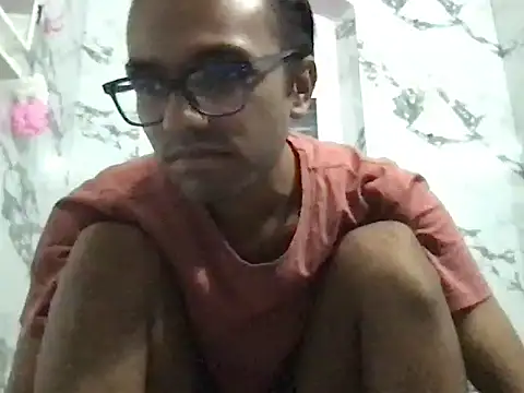 Snapshot of BoyzaraHatke chatting on July 11, 2026, 9:38 pm BoyzaraHatke online show from July 11, 2026, 9:38 pm