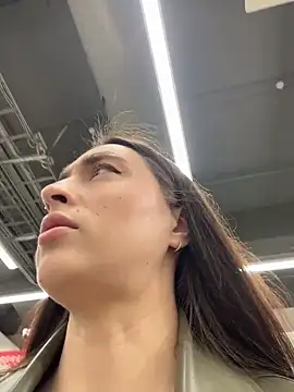 Holly Play online show from March 24, 2026, 9:03 am