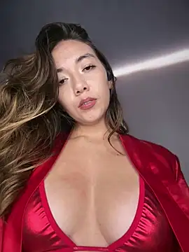 Snapshot of Iris_lee chatting on April 28, 2026, 12:53 am Iris lee online show from April 28, 2026, 12:53 am