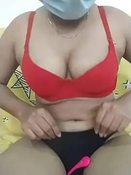 Snapshot of Thakshi_angel chatting on July 12, 2026, 2:02 am Thakshi angel online show from July 12, 2026, 2:02 am