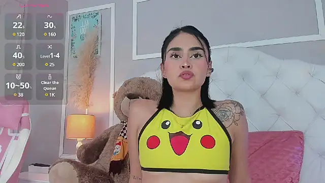 Snapshot of serena_jeyms chatting on January 2, 2025, 7:51 pm serena jeyms online show from January 2, 2025, 7:51 pm