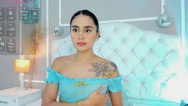 Snapshot of serena_jeyms chatting on November 7, 2025, 7:47 pm serena jeyms online show from November 7, 2025, 7:47 pm