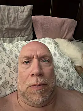 FLSexyGuy online show from April 21, 2026, 2:04 am