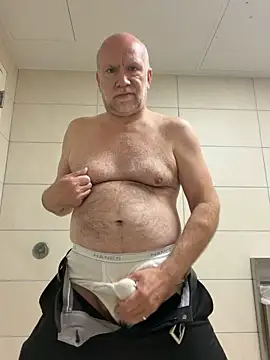 FLSexyGuy online show from April 23, 2026, 12:51 pm